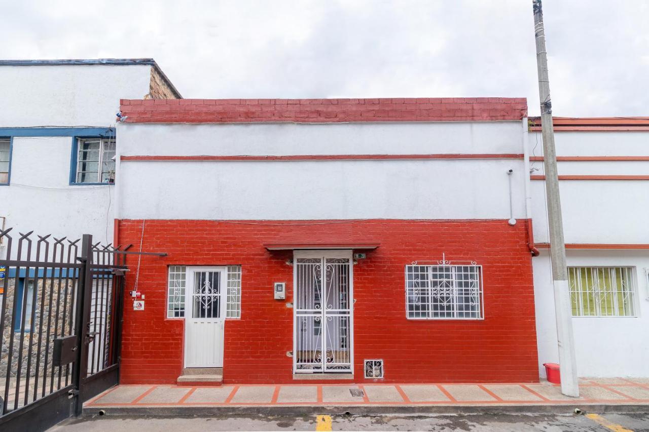 Ayenda Casa Alvarez Bogotá Esterno foto